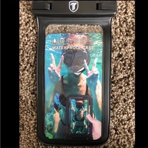 Set of 2- Waterproof phone case NWOT